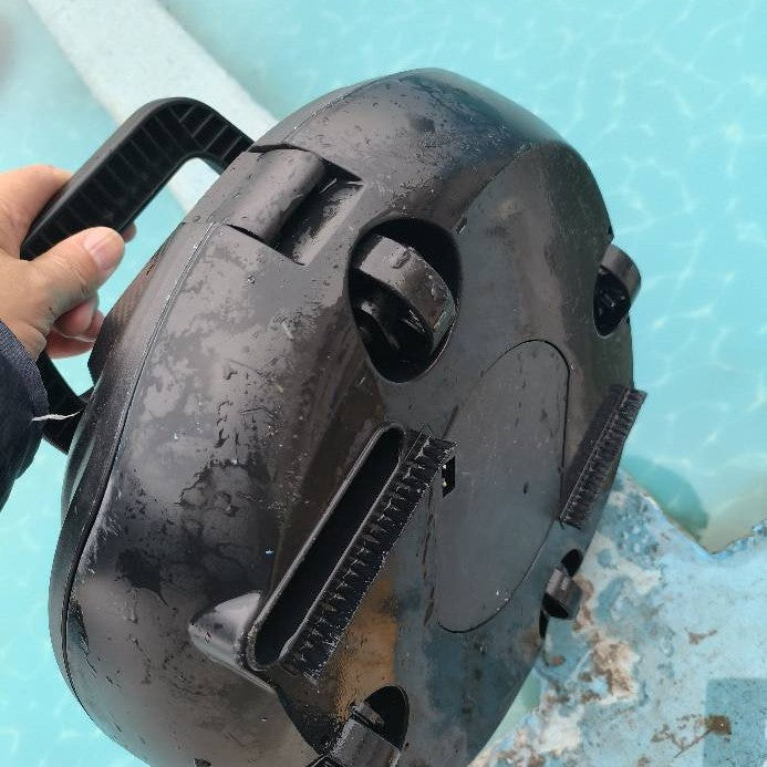  Swimming Pool Cleaning Robot for Clean Pools